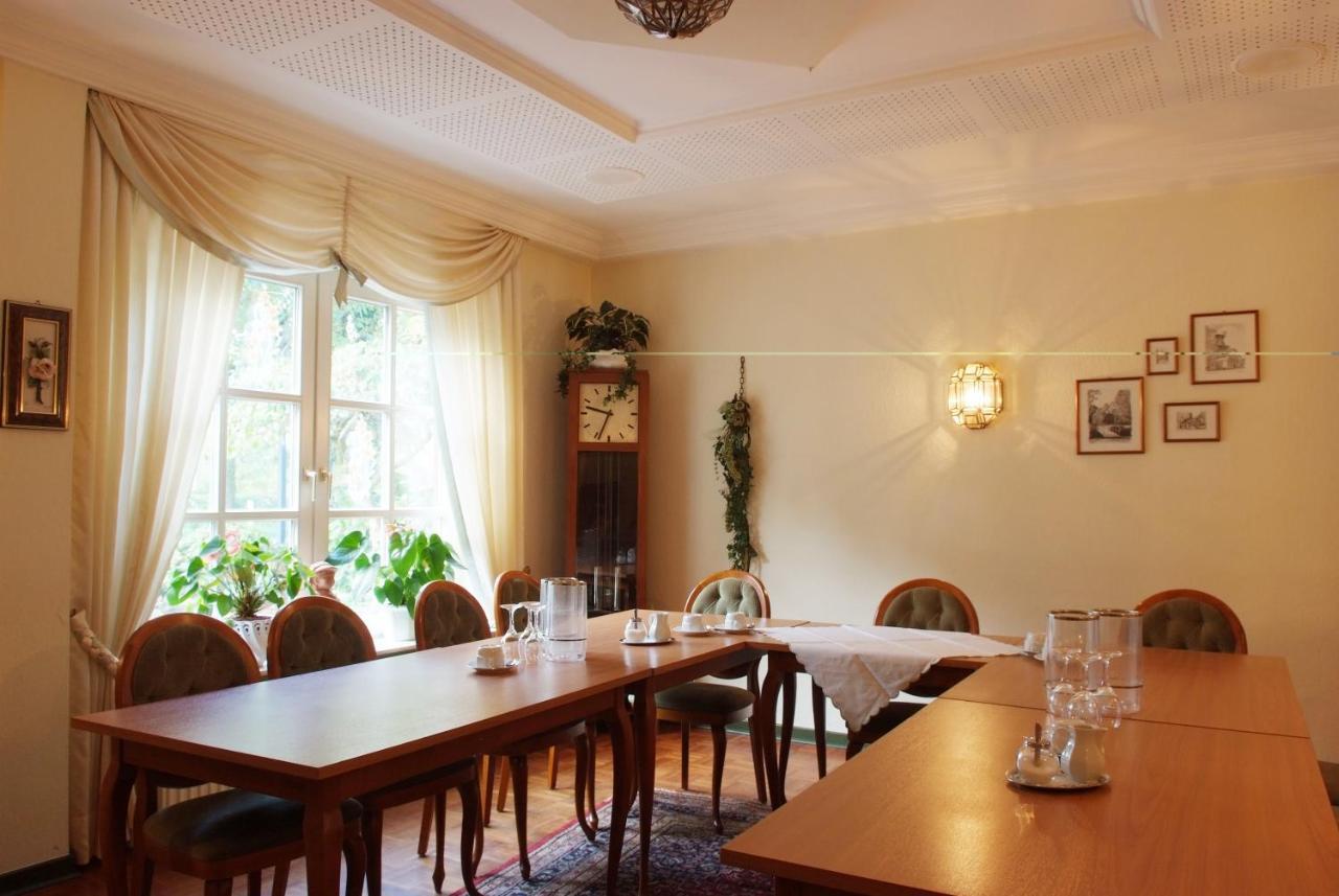 Hotel Waldquelle Aurich Ngoại thất bức ảnh